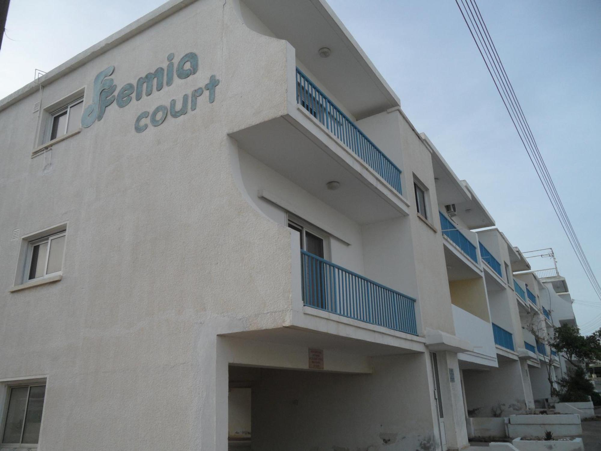 Family And Friends Flat Close To The Sea, Free Internet Айя Напа Екстериор снимка