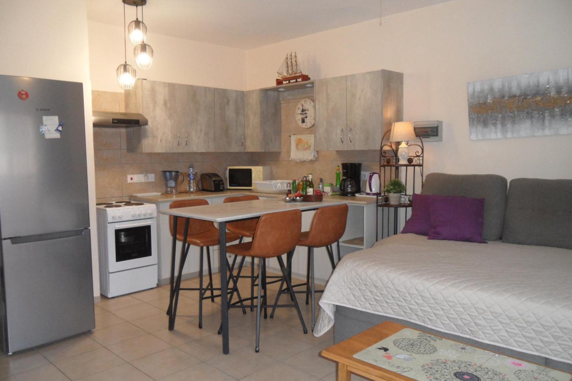 Family And Friends Flat Close To The Sea, Free Internet Айя Напа Екстериор снимка