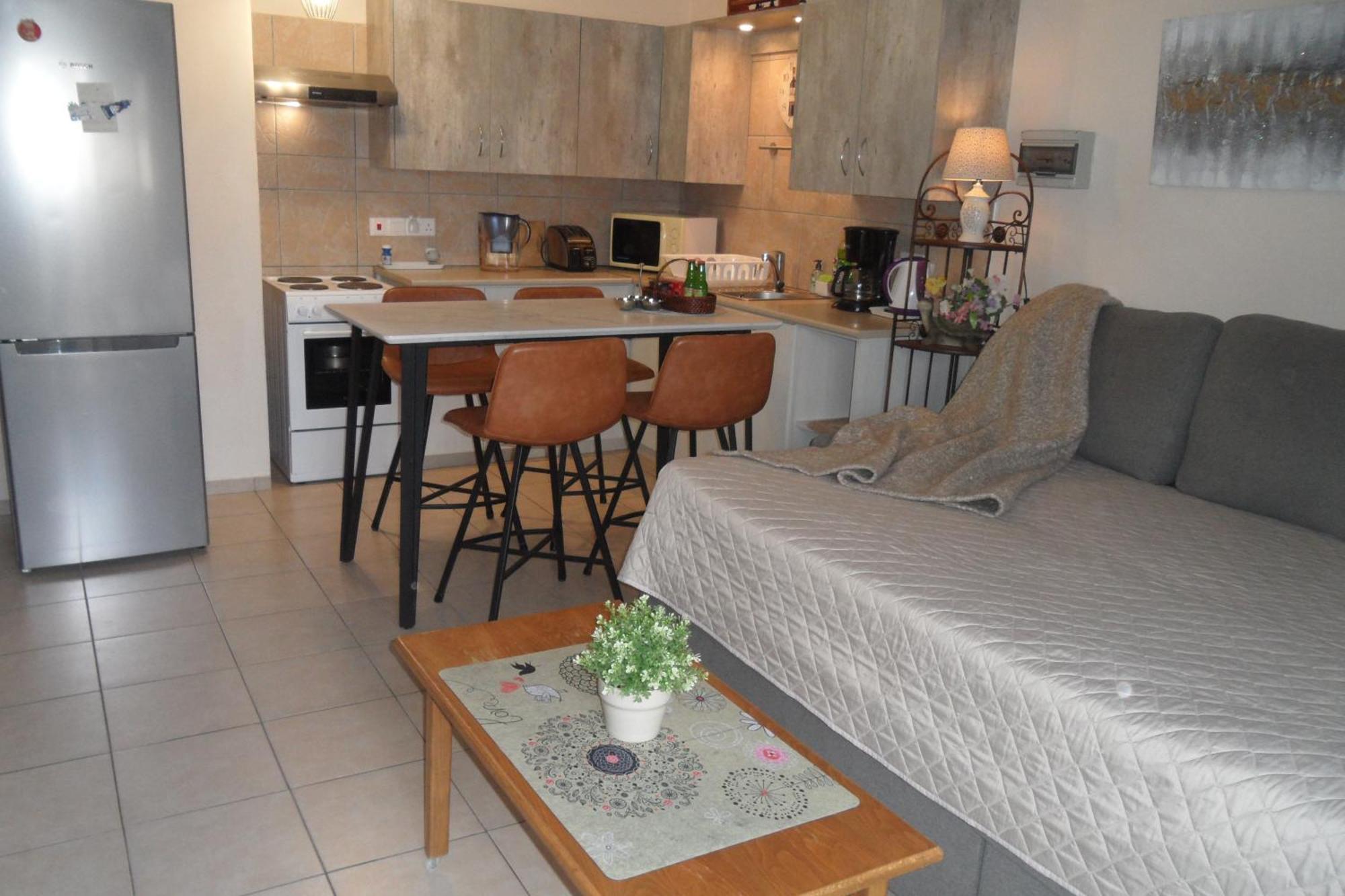 Family And Friends Flat Close To The Sea, Free Internet Айя Напа Екстериор снимка